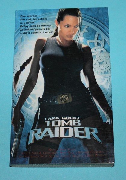Lara Croft: Tomb Raider - Stern