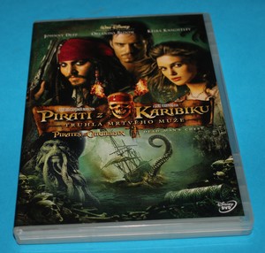 DVD Piráti z Karibiku Truhla mrtvého muže