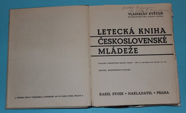 Letecká kniha československé mládeže