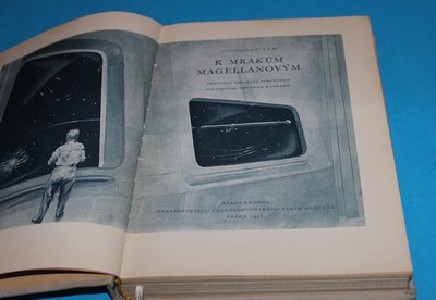 K mrakům Magellanovým - Lem