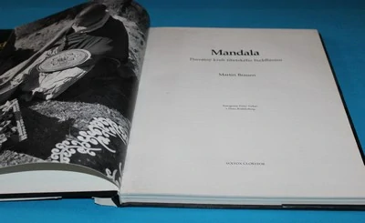 Mandala posvátný kruh tibetského buddhismu