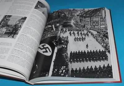 Vznik a pád třetí říše - Shirer