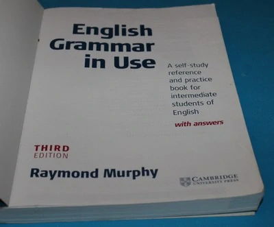 English Grammar in Use (Third Edition)