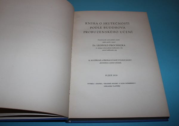 Kniha o skutečnosti podle Buddhova probuzenského učení