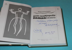 Malá encyklopedie šamanismu - autogramy