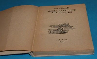 Alenka v kraji divů a za zrcadlem