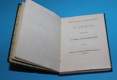 Společenský slabikář