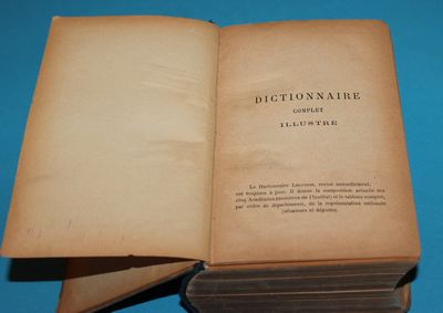 Dictionnaire complet illustré - Larousse