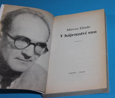 V hájemství snu - Eliade