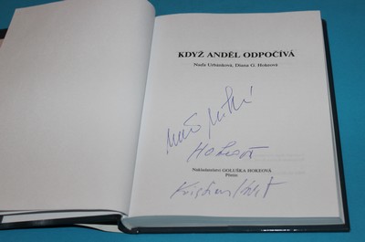Když anděl odpočívá - 3 x autogram