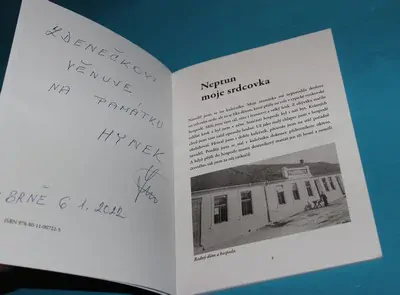 Neptun Moje srdcovka - Zavřel - podpis