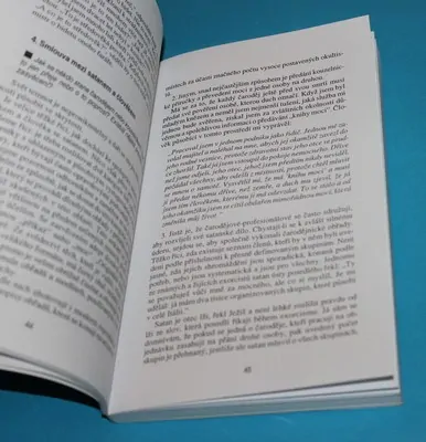 Zkušenosti exorcisty. Jasná slova o temné skutečnosti