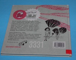 Júla a Hmýza aneb Cesta do Juliiny země