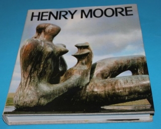 Henry Moore Plastiky a myšlenky kolem nich