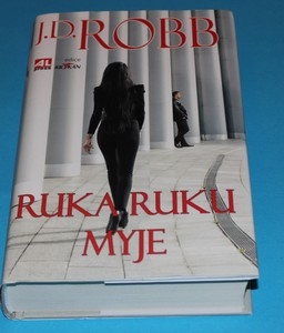 Ruka ruku myje - Robb