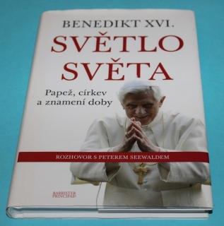 Světlo světa Papež, církev a znamení doby