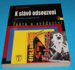 K slávě odsouzeni válečné drama se špionážní zápletkou