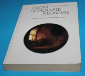 Zadní schodiště filosofie