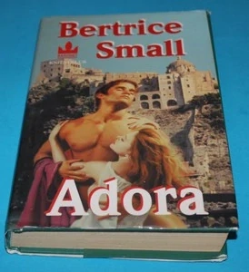 Adora - Small