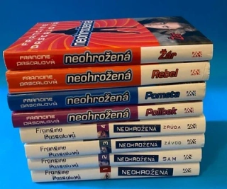 Neohrožená 1-8 - Pascalová