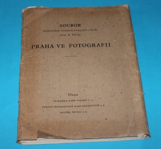 Praha ve fotografii Soubor hlubotiskem tištěných fotografií z knihy prof. K. Plicky