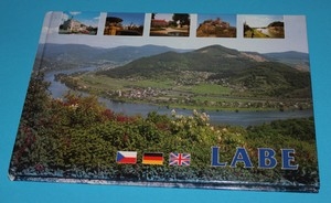 Labe řeka a její okolí ve fotografii