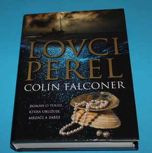 Lovci perel - Falconer